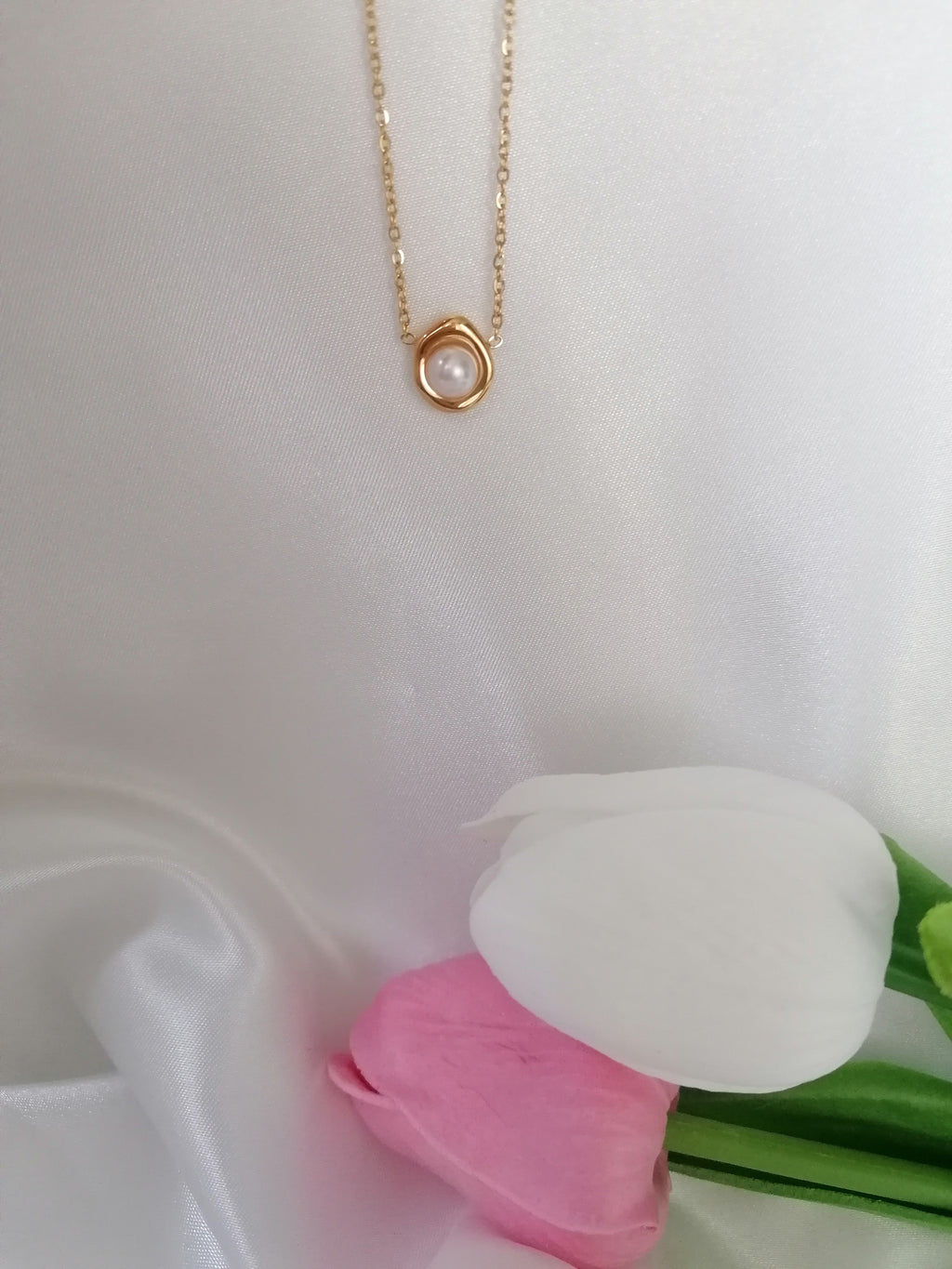Perla Collier Ajustable Perle Blanche Doré ou Argenté - Acier Inoxydable