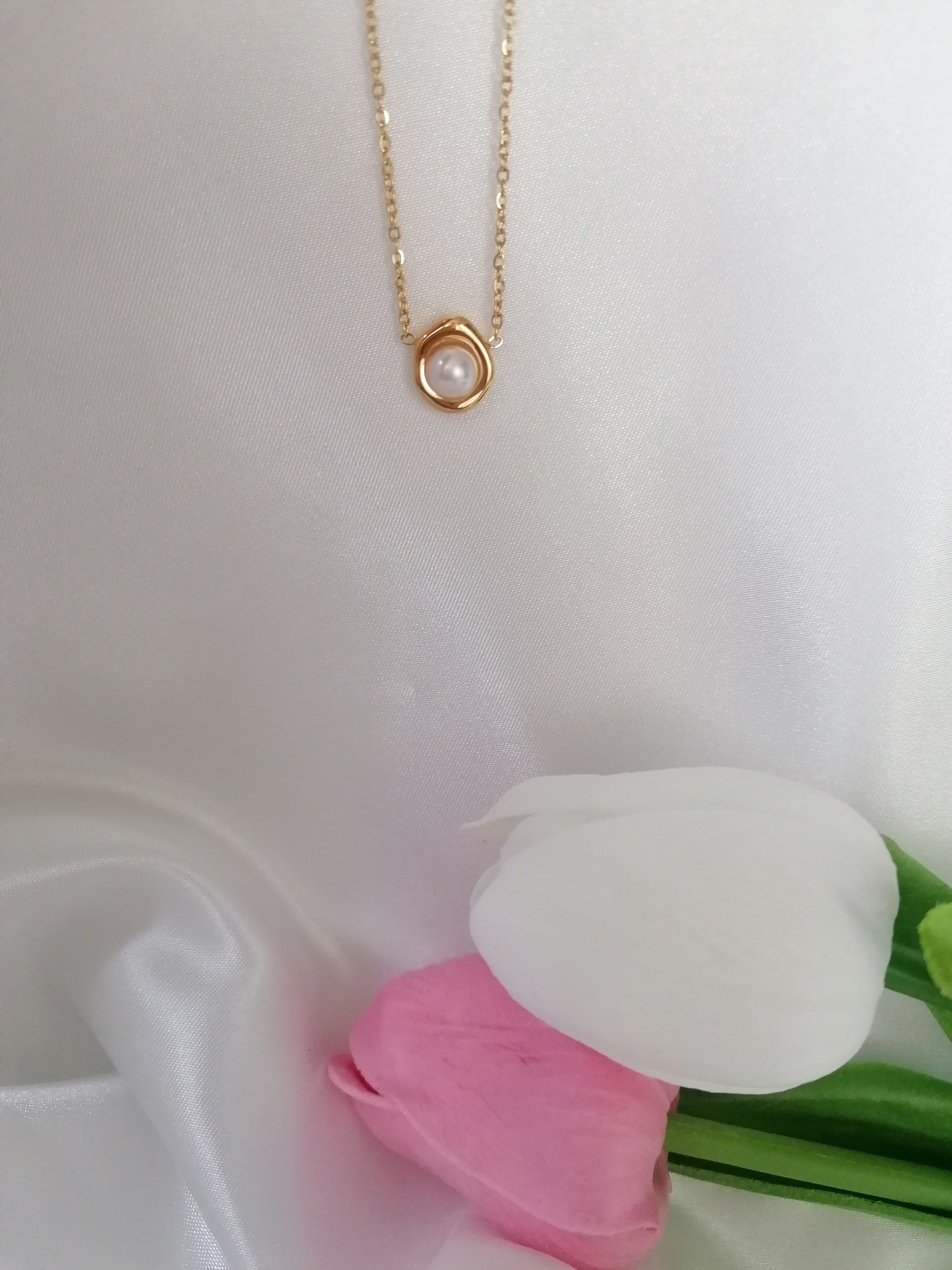 Perla Collier Ajustable Perle Blanche Doré ou Argenté - Acier Inoxydable