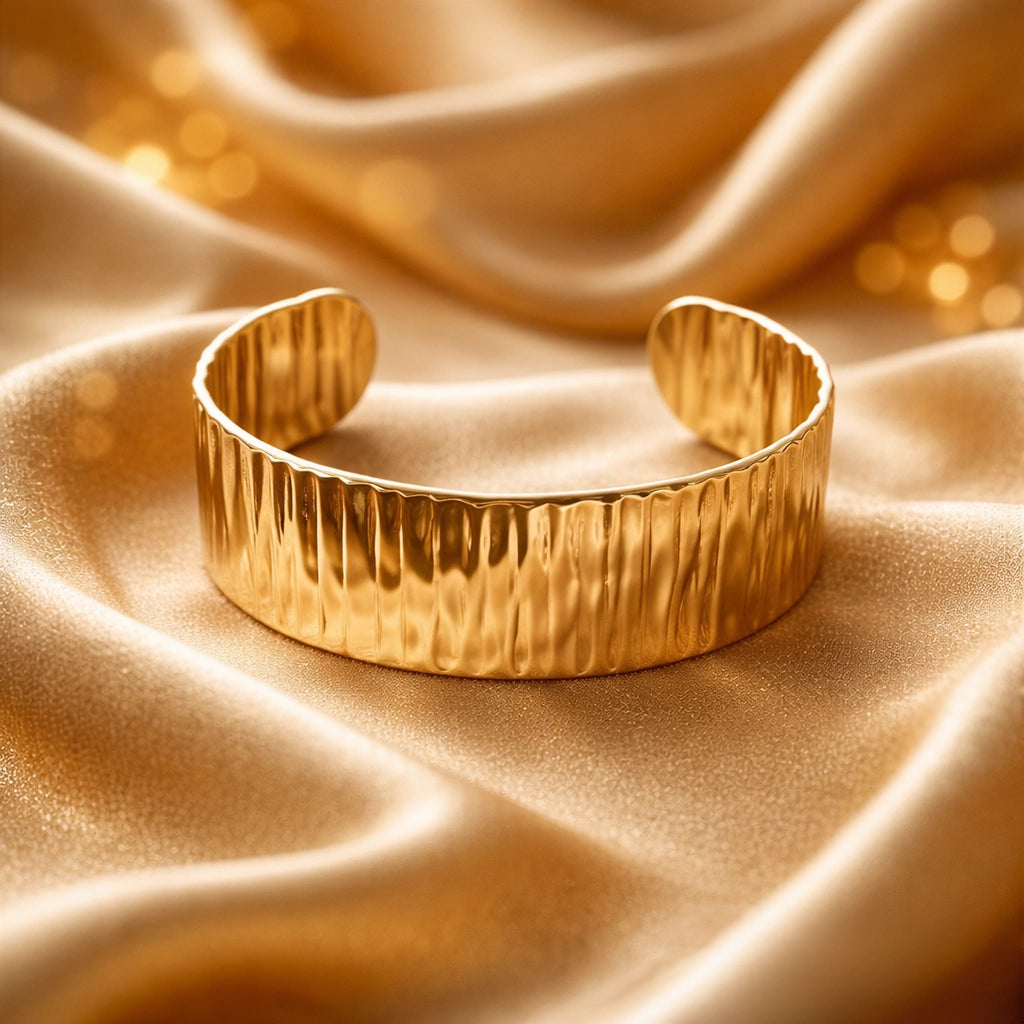 Dina Bracelet Ajustable Doré en Acier Inoxydable - Bijou Femme Élégant