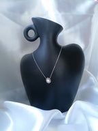 Perla Collier Ajustable Perle Blanche Doré ou Argenté - Acier Inoxydable