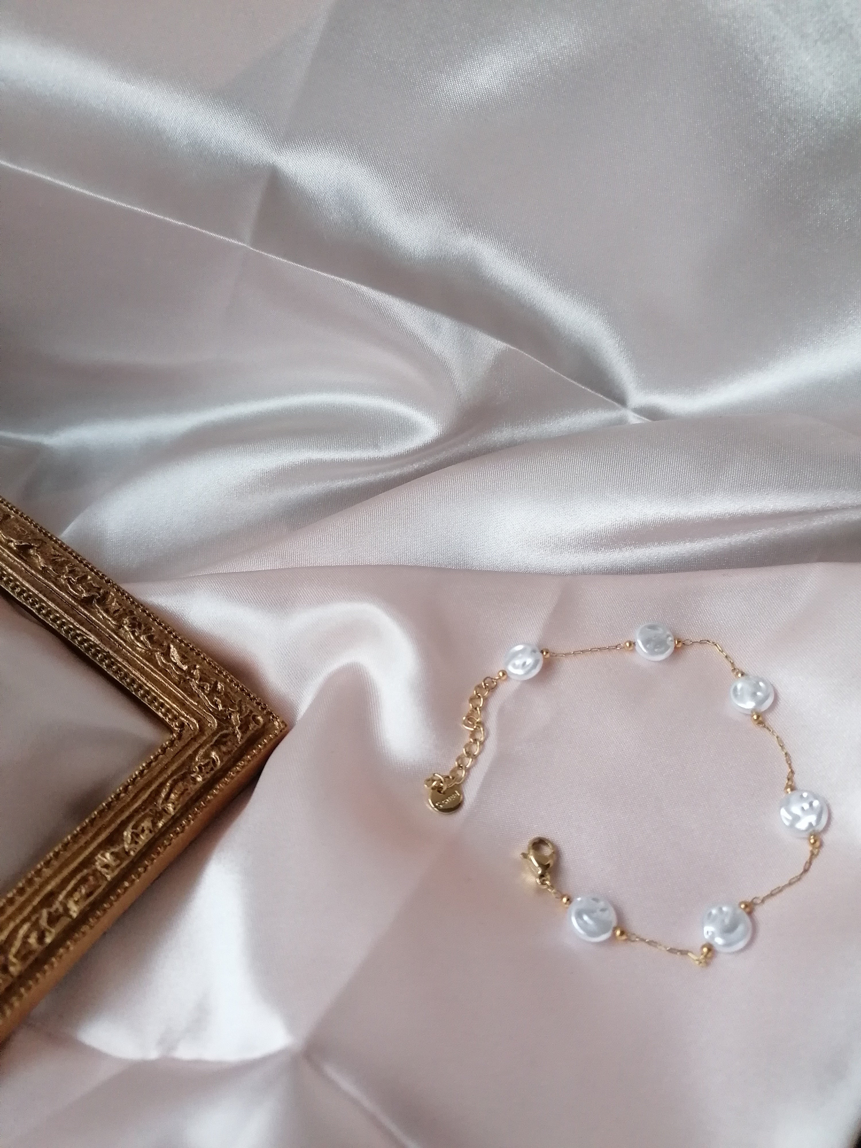 Lila Bracelet Ajustable Perles Doré ou Argenté - Acier Inoxydable Femme